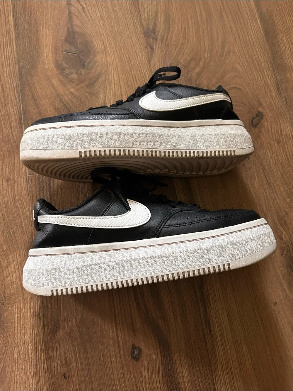 Nike durable black